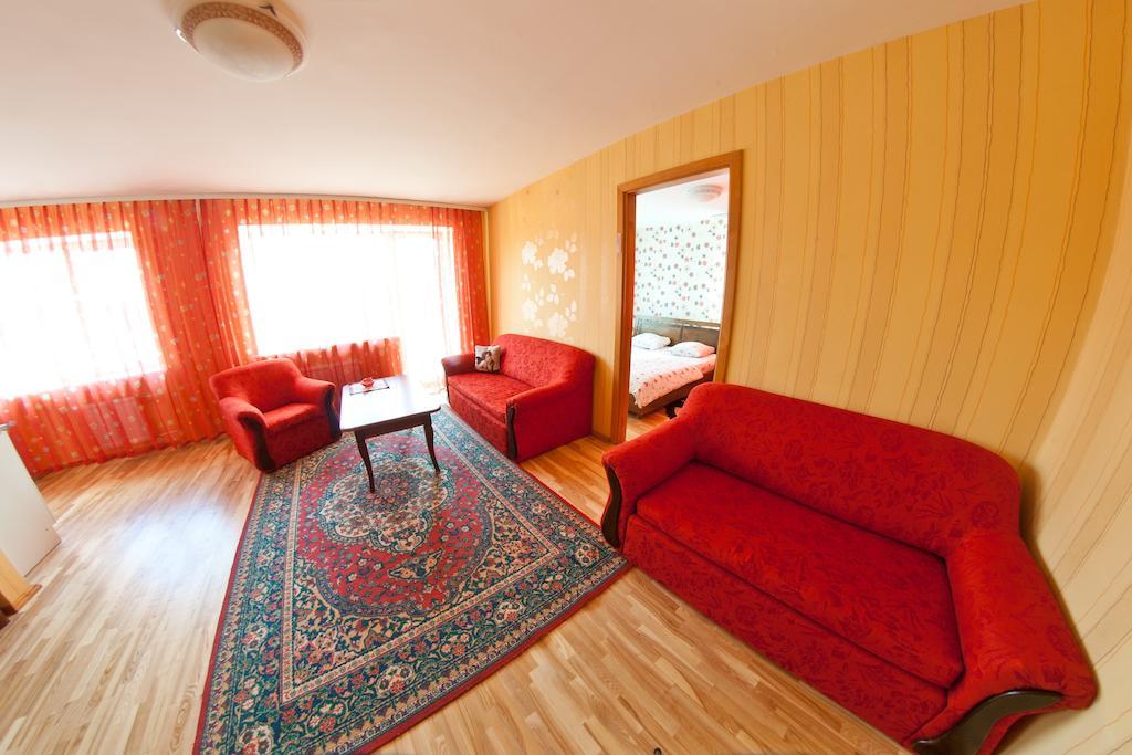 Tvirtove * Vilnius